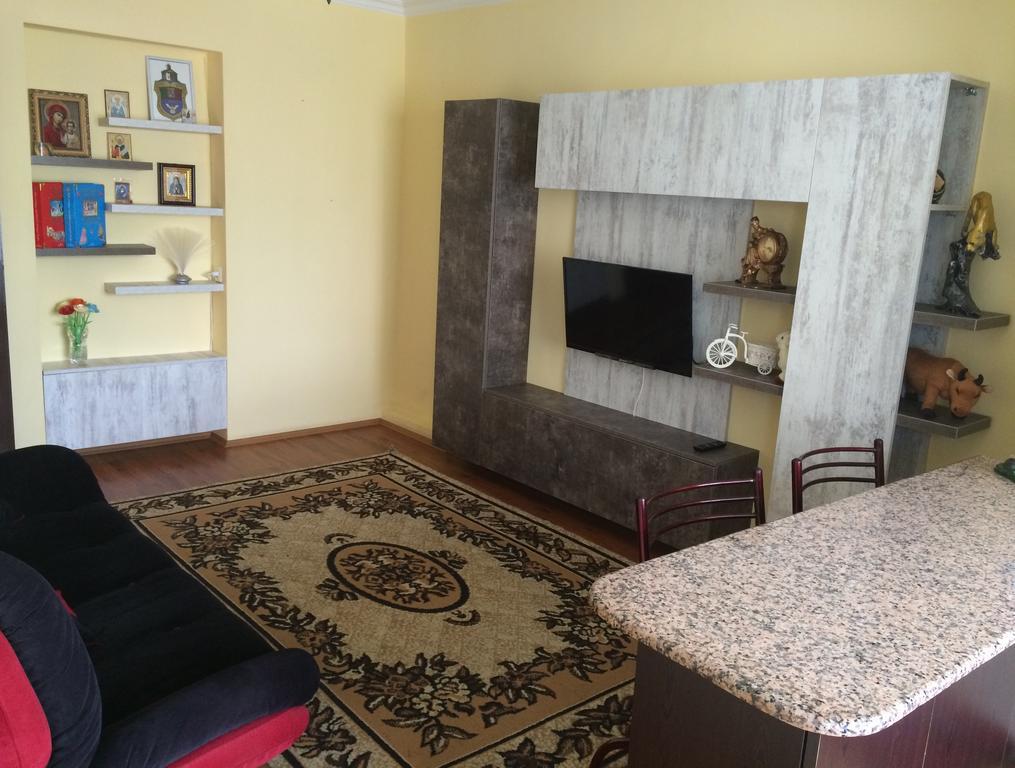 Apartment On Khinikadze 4 Batumi Exterior foto